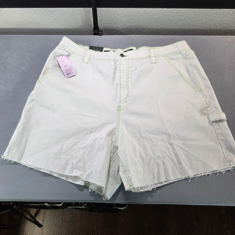 Wild Fable White Utility Carpenter Shorts Neon Green Stitching Plus Size 20W NWT